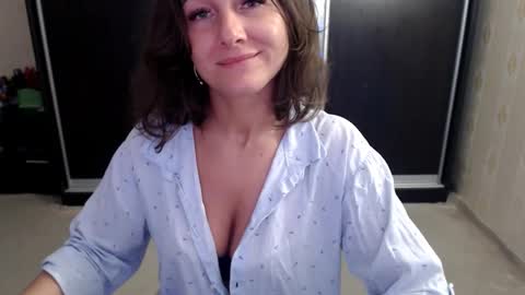 Milana online show from 03-04-25, 04:49