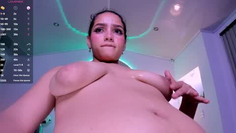 Anahi Curlie online show from 12-18-24, 07:26