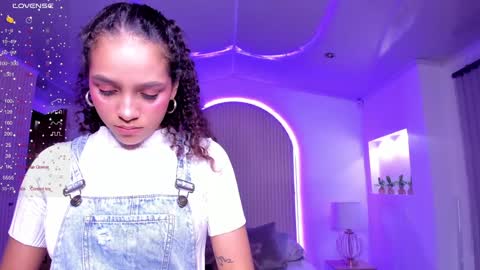 Anahi Curlie online show from 01-15-25, 10:06