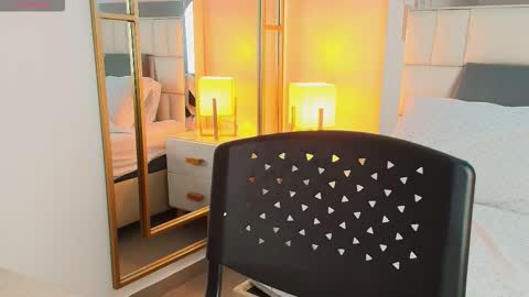 Anahi  online show from 01-11-26, 07:30