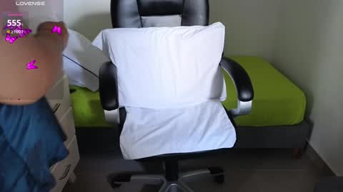   Anahi Private is Open  belly bigboobs bbw pantyhose squirt -domi nora fullmachine gravity dildo lovense online show from 01-14-25, 06:49