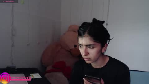 Snapshot of anahibrowns95 chatting on 11-06-25, 07:48 Anahi Browns online show from 11-06-25, 07:48