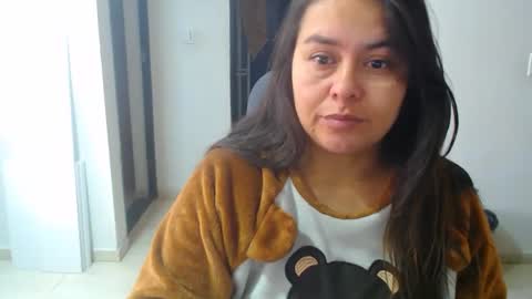 Snapshot of anaids_dam chatting on 10-09-25, 11:52 anaids online show from 10-09-25, 11:52