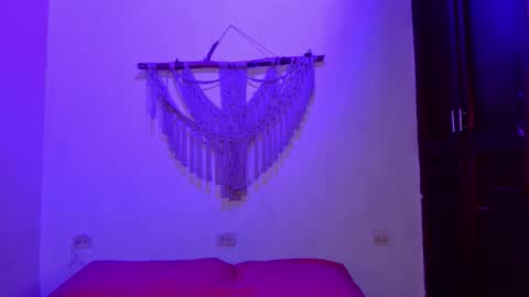 Snapshot of anais_tgn chatting on 09-30-25, 07:19 anais_tgn online show from 09-30-25, 07:19