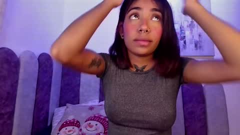 Snapshot of anais_tgn chatting on 11-25-25, 12:05 anais_tgn online show from 11-25-25, 12:05