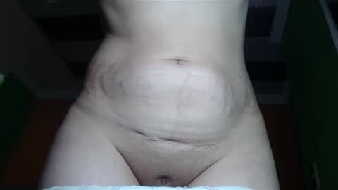 Snapshot of anal_pamela_squirt chatting on 02-12-25, 02:21 Pamela online show from 02-12-25, 02:21