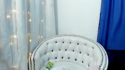 analia18  online show from 01-23-25, 12:09