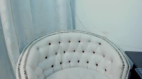 analia18  online show from 03-06-25, 03:45