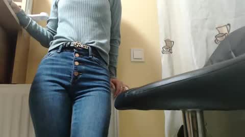 analove200 online show from 12-04-24, 02:48