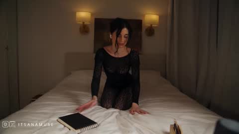 Snapshot of anamuse chatting on 02-22-26, 09:35 Ana online show from 02-22-26, 09:35