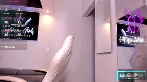 ana online show from 10-14-25, 04:41