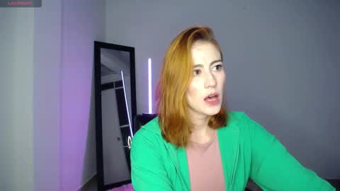 anastasia_doll8 online show from 11-17-25, 11:43