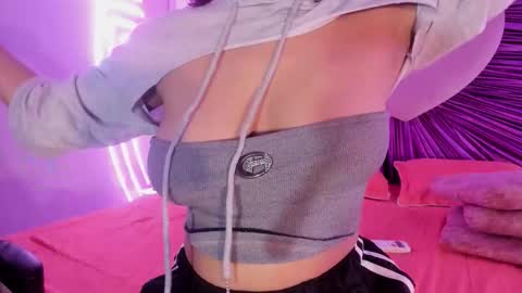 anastasia online show from 11-16-25, 03:12