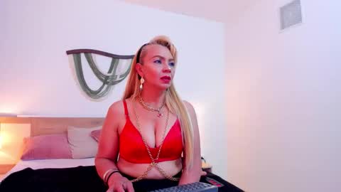 Ana 3 online show from 10-24-25, 08:38