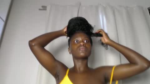 Snapshot of anayah002 chatting on 01-07-25, 04:50 mayah online show from 01-07-25, 04:50