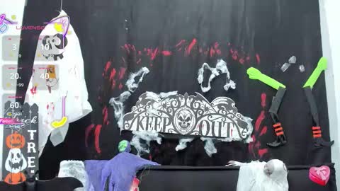 anazztasia_squirt online show from 10-18-25, 06:19