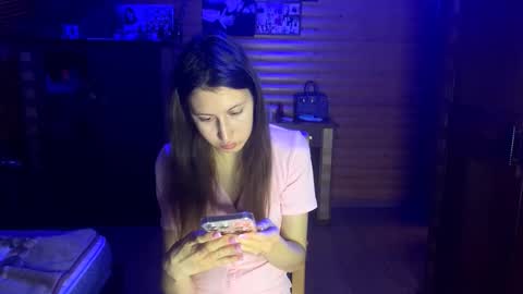 Snapshot of ancohill chatting on 11-01-25, 05:04 Ashley Cooper online show from 11-01-25, 05:04