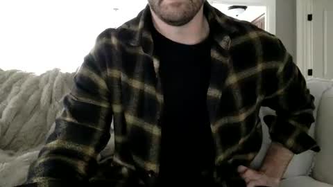 Snapshot of andees222 chatting on 02-20-26, 10:43 Andees222 online show from 02-20-26, 10:43