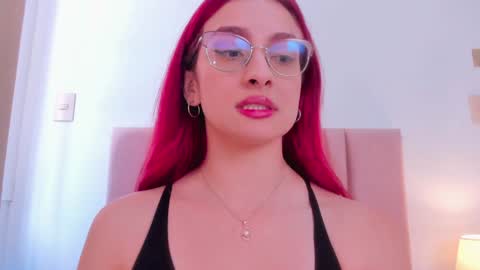 Andra Cyrus online show from 12-28-24, 03:04