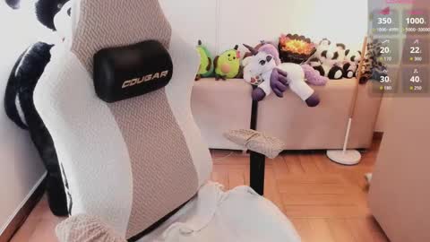 Snapshot of andrea_bonnie chatting on 02-28-26, 09:27 andrea_bonnie online show from 02-28-26, 09:27