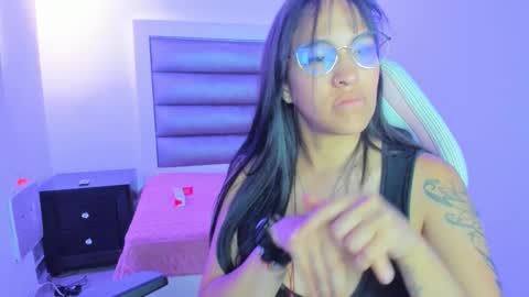 andrea_brunette_ online show from 11-12-25, 03:45