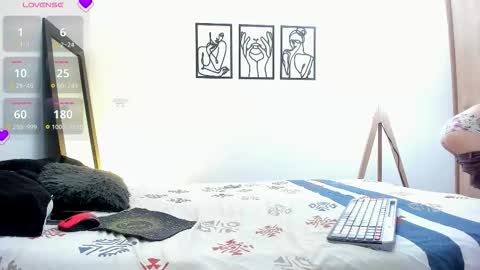 Andrea Cherry online show from 02-11-26, 12:21