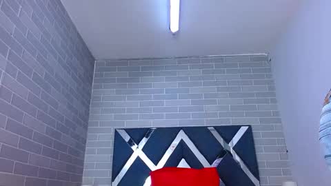 Andres Gil online show from 10-11-25, 12:15