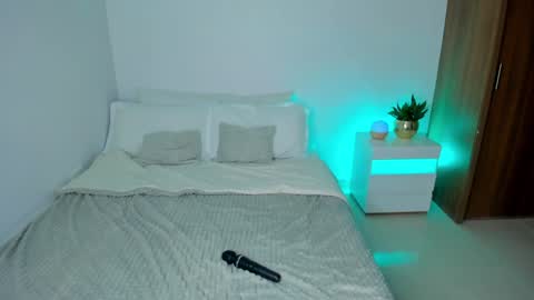 andrea online show from 02-02-25, 04:26