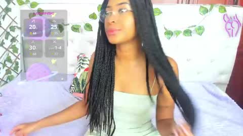 Naomi Andrea Daviss online show from 09-25-25, 11:36