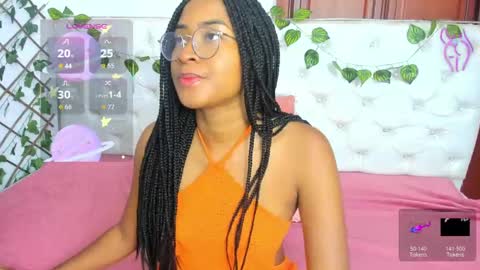 Naomi Andrea Daviss online show from 11-10-25, 12:04