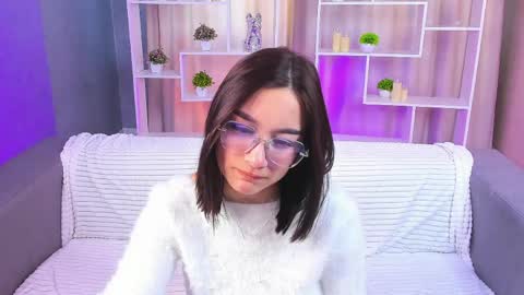 Snapshot of andreajohnsons chatting on 04-09-26, 08:31 andreajohnsons online show from 04-09-26, 08:31