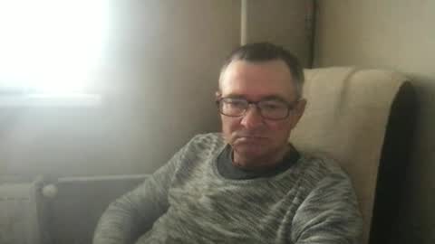 Snapshot of andreass60 chatting on 10-27-25, 07:45 andreass60 online show from 10-27-25, 07:45