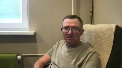 Snapshot of andreass60 chatting on 11-14-25, 07:40 andreass60 online show from 11-14-25, 07:40