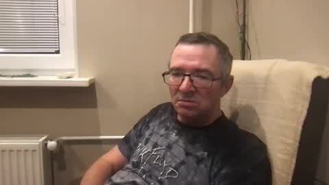 andreass60 online show from 12-17-25, 05:13