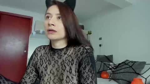 Snapshot of andreawine89 chatting on 11-02-25, 10:12 Andrea see you soon 20 january 300 pm GMT 5 online show from 11-02-25, 10:12