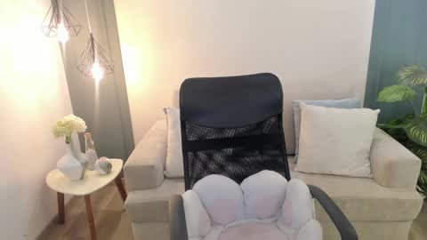 Snapshot of andrecastaneda chatting on 03-06-26, 06:48 Andre Castaneda online show from 03-06-26, 06:48