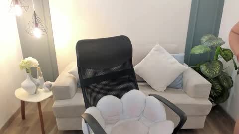 Snapshot of andrecastaneda chatting on 03-09-26, 06:12 Andre Castaneda online show from 03-09-26, 06:12