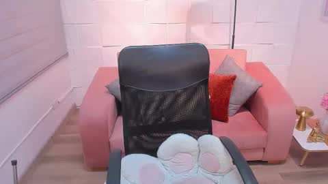 Snapshot of andrecastaneda chatting on 03-11-26, 07:42 Andre Castaneda online show from 03-11-26, 07:42