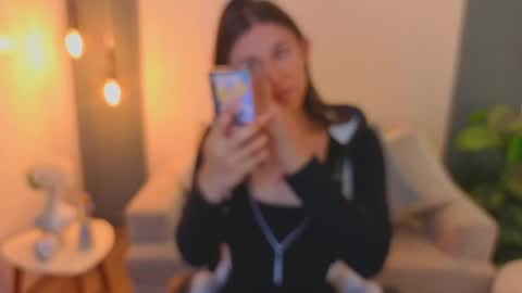 Snapshot of andrecastaneda chatting on 04-11-26, 06:34 Andre Castaneda online show from 04-11-26, 06:34