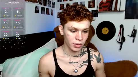 Snapshot of andreewwolffman chatting on 03-12-25, 10:50 Andrew online show from 03-12-25, 10:50