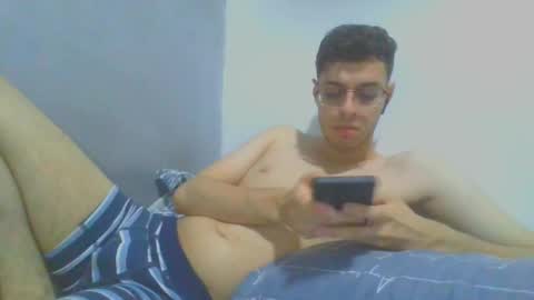 andres129494 online show from 11-22-25, 02:21