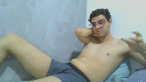 andres129494 online show from 01-15-26, 01:54