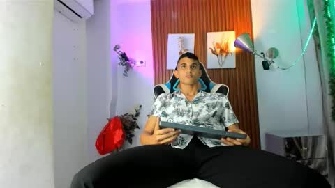 andres_belari online show from 10-11-25, 11:31