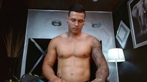 insta andres clark  online show from 12-12-24, 09:04