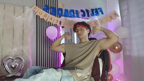 andres_cream online show from 10-11-25, 01:09