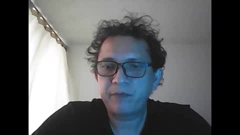 andresfloga online show from 11-24-25, 04:29