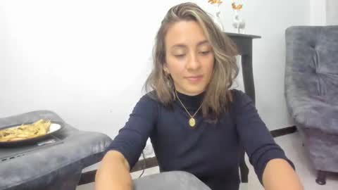 Isa  --------- online show from 12-20-24, 02:52