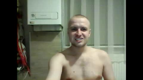 andrew3356577 online show from 02-16-25, 03:47