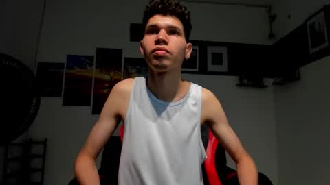 Snapshot of andrew_2811 chatting on 09-23-25, 02:36 andrew_2811 online show from 09-23-25, 02:36