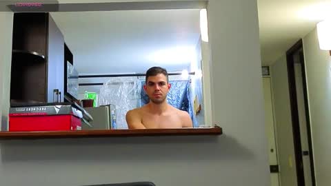 Snapshot of andrew_hot_999 chatting on 11-05-25, 03:39 Andrew online show from 11-05-25, 03:39